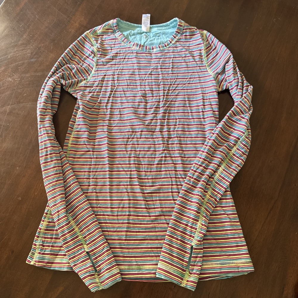 Ivivva Girls Top Tee Size 14 Long Sleeve Reversible Stripes & Blue Athletic